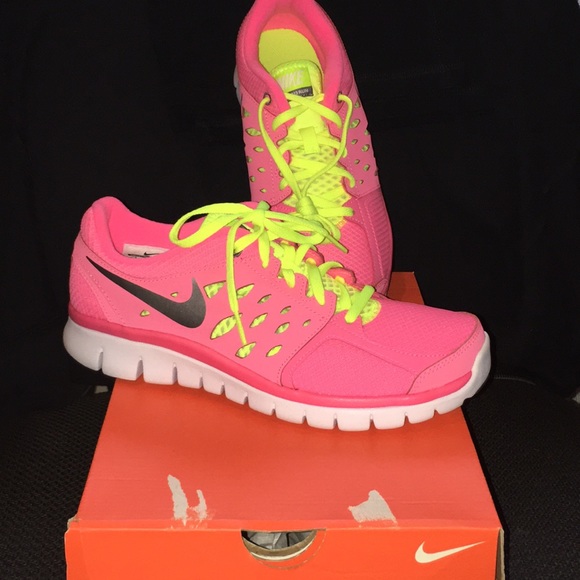 Nike Other - Nike Flex 2013 RN (GS)